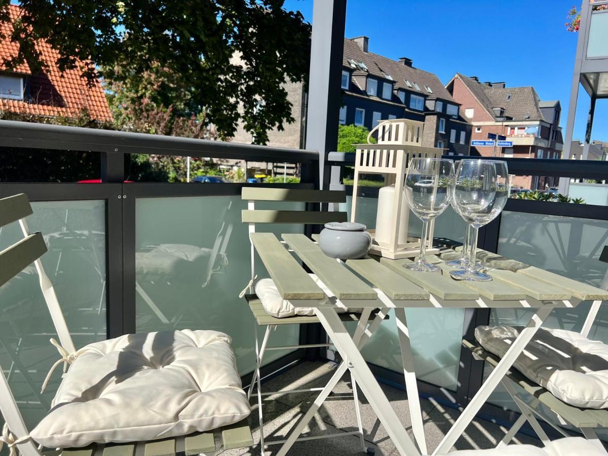 Design Apartment Mit Balkon - Kueche - Netflix Essen Exteriér fotografie